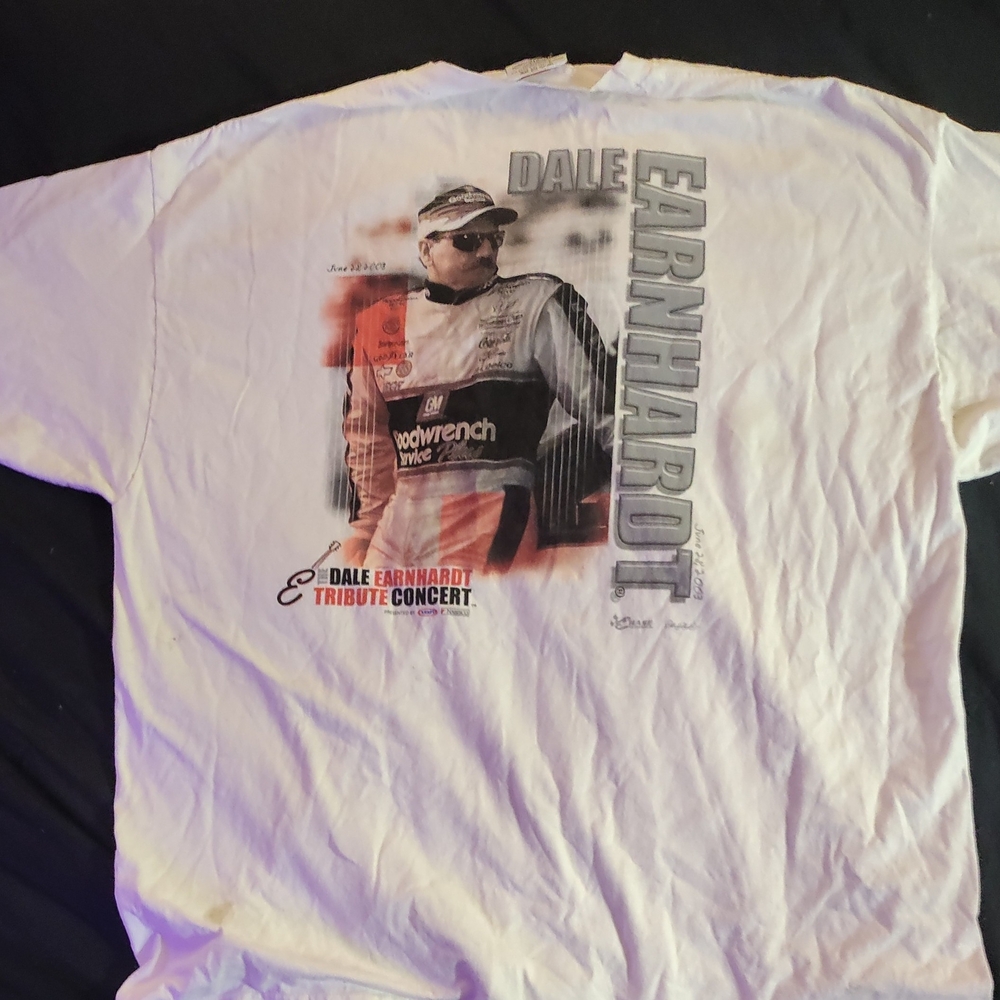 Dale Earnhardt  Vintage Tribute Concert White T-Shirt XL